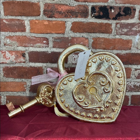 Rachel Zoe Other - Rachel Zoe Gold Heart Lock with Key Design